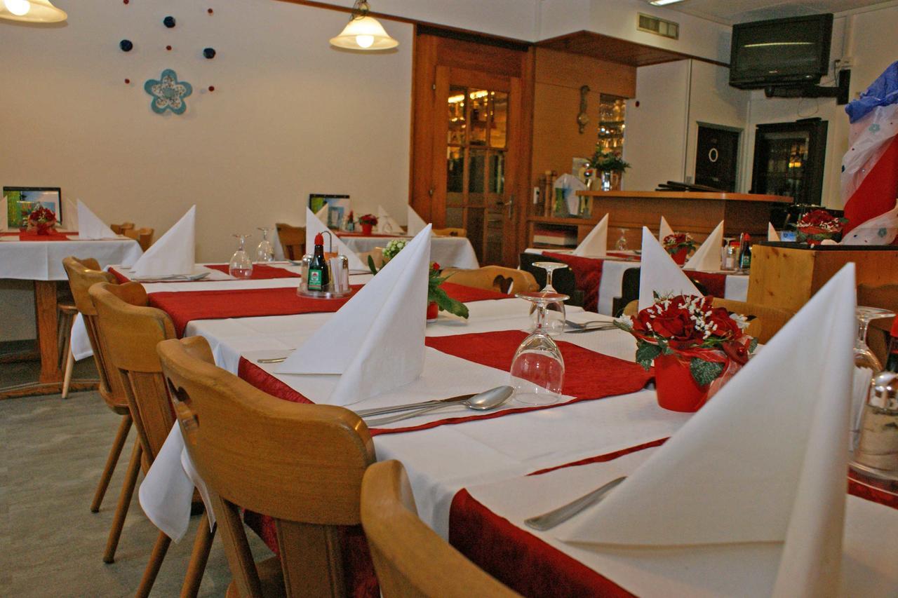 Hotel Restaurant Simplon Frutigen Exterior photo