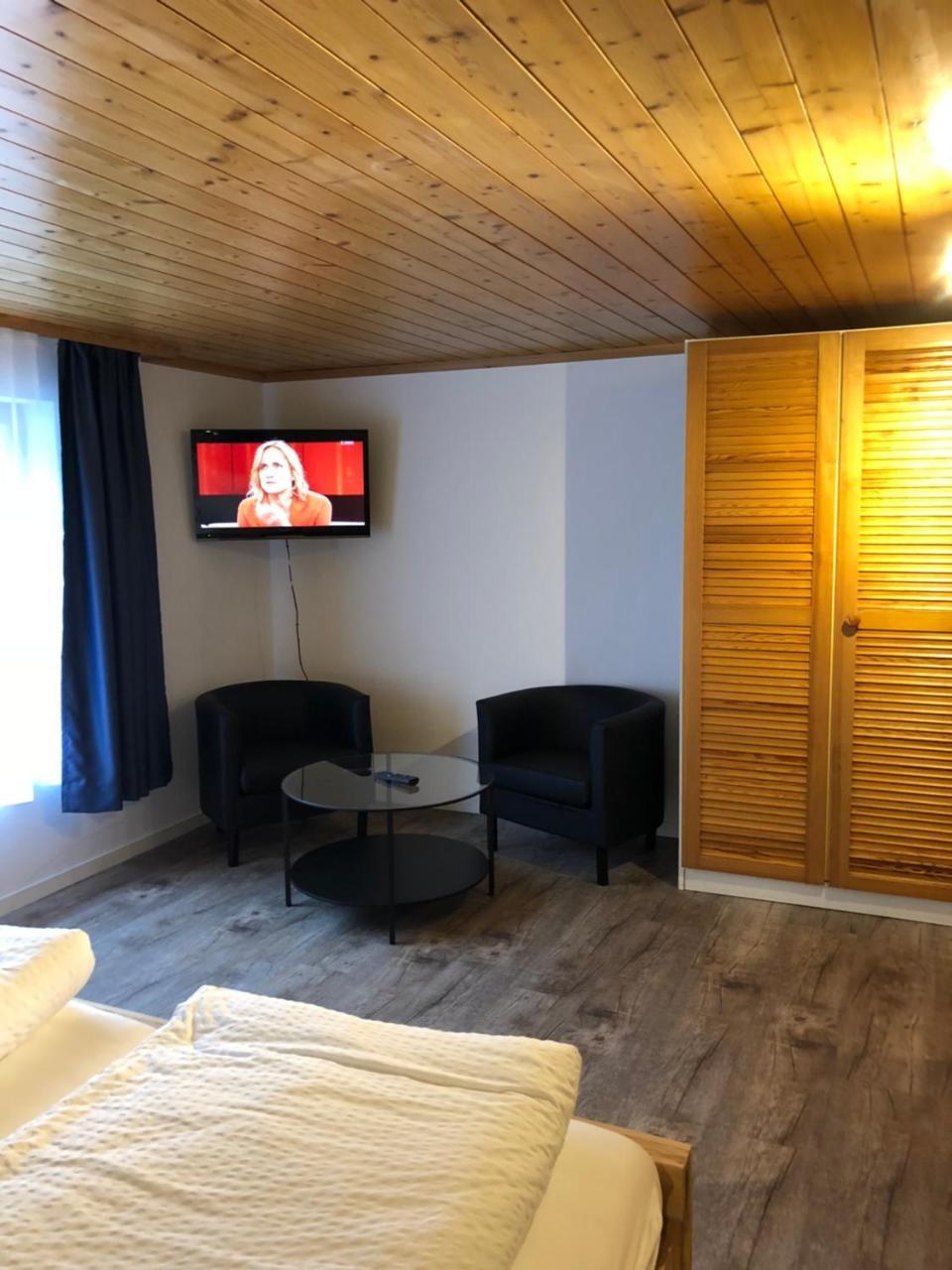 Hotel Restaurant Simplon Frutigen Exterior photo