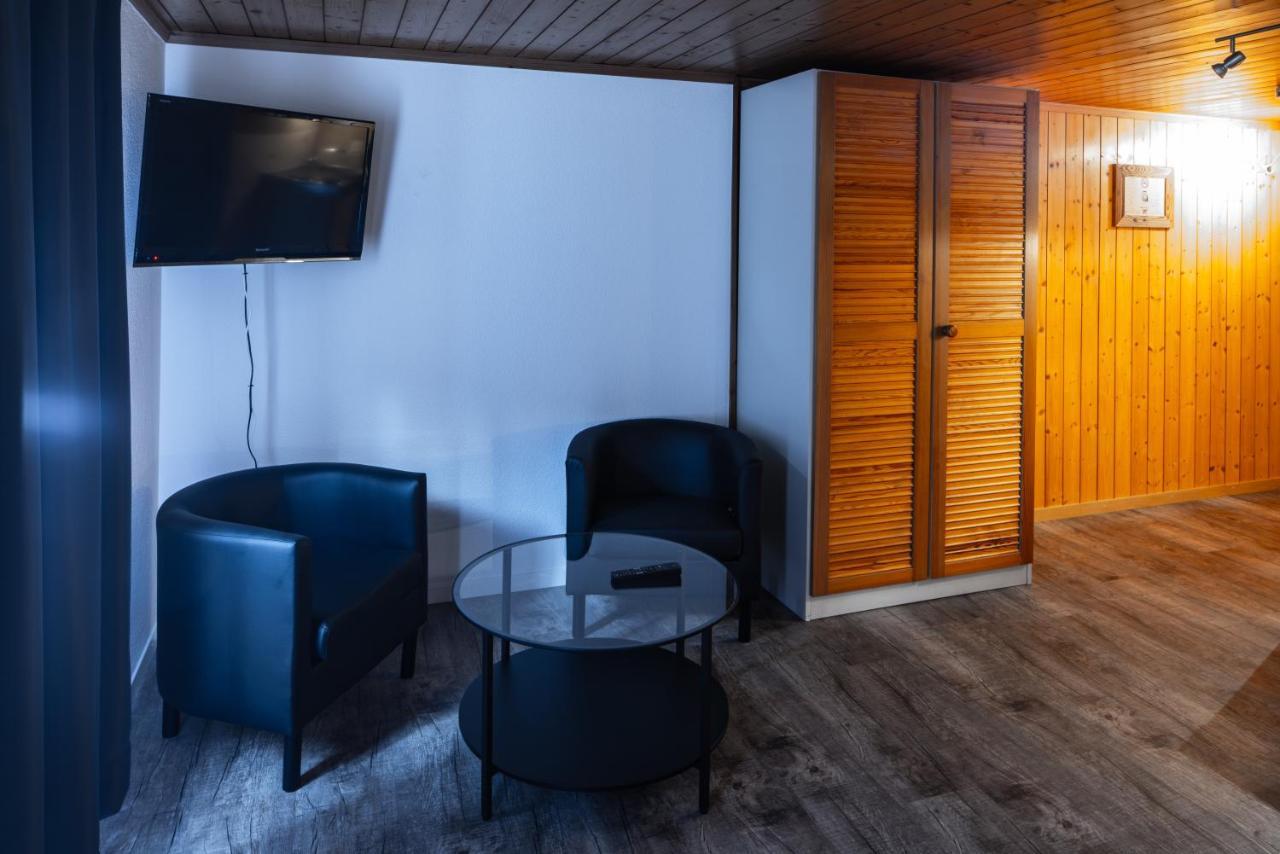 Hotel Restaurant Simplon Frutigen Exterior photo
